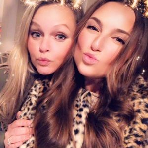 Meet your Posher, Pamela